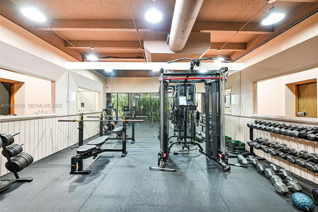 1261 NW 122nd Ter 1261, Pembroke Pines, FL 33026