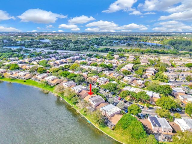 1261 NW 122nd Ter 1261, Pembroke Pines, FL 33026