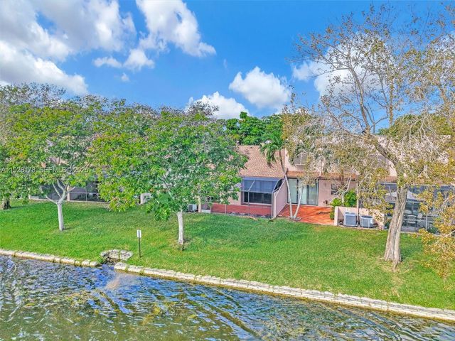 1261 NW 122nd Ter 1261, Pembroke Pines, FL 33026