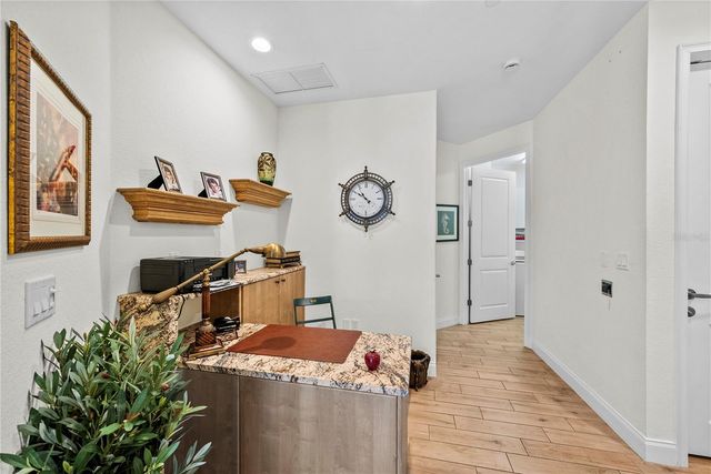 431 NOKOMIS AVENUE S 314, Venice, FL 34285