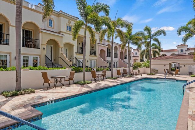 431 NOKOMIS AVENUE S 314, Venice, FL 34285