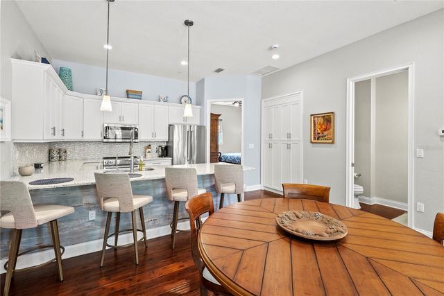 431 NOKOMIS AVENUE S 314, Venice, FL 34285