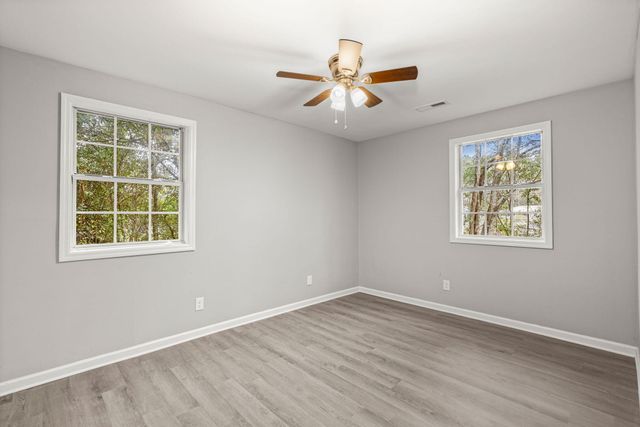 121 Franklin Street, Holly Hill, SC 29059