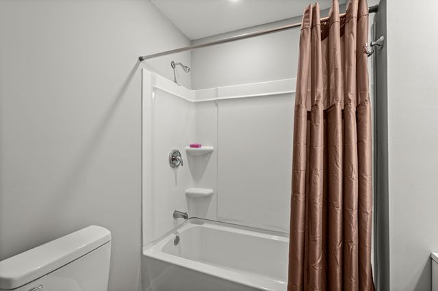 121 Franklin Street, Holly Hill, SC 29059