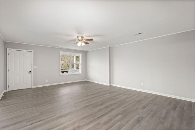 121 Franklin Street, Holly Hill, SC 29059