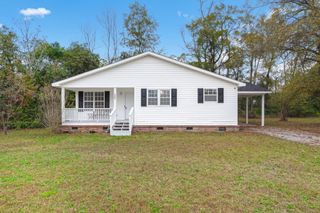 121 Franklin Street, Holly Hill, SC 29059