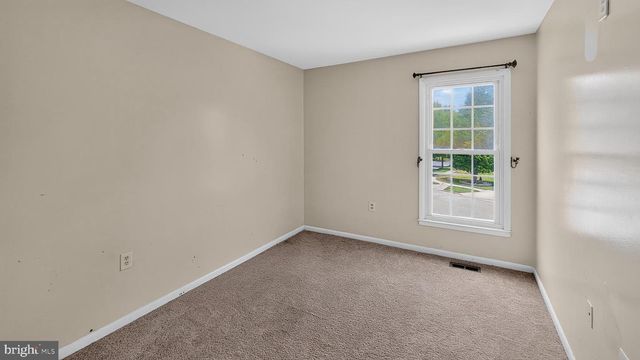 13100 N POINT LN, Laurel, MD 20708