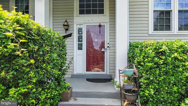 13100 N POINT LN, Laurel, MD 20708
