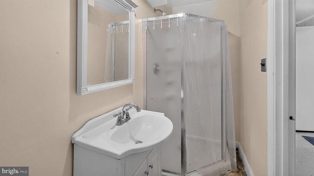 13100 N POINT LN, Laurel, MD 20708