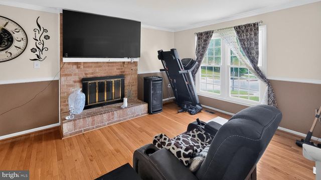 13100 N POINT LN, Laurel, MD 20708