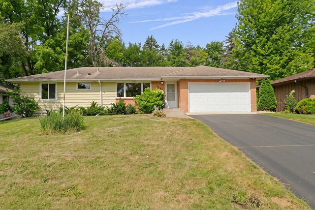 4041 Jersey Avenue N, Crystal, MN 55427