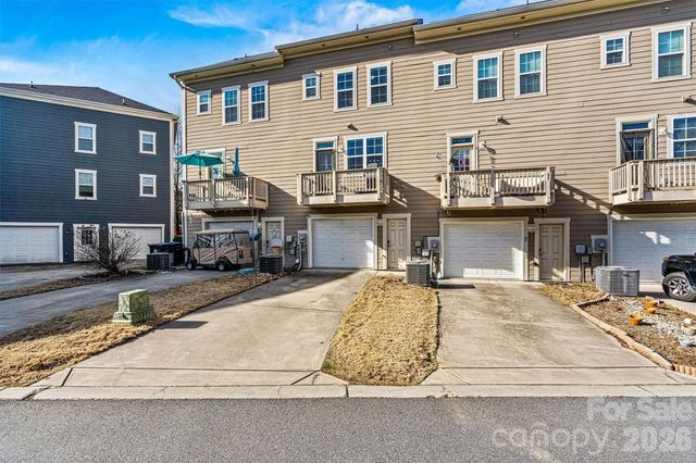 13728 Cinnabar Place, Huntersville, NC 28078