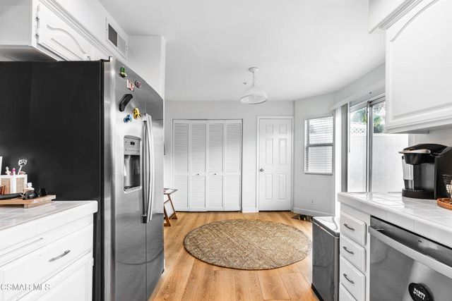 279 Skyline Drive, Thousand Oaks, CA 91362