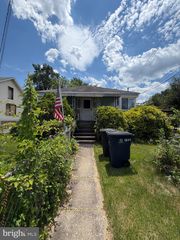 5309 GALLATIN ST, Hyattsville, MD 20781