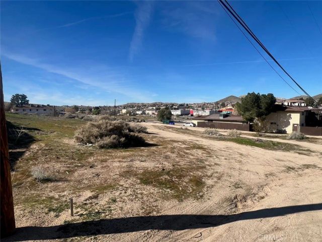 0 Mondamon, Apple Valley, CA 92307