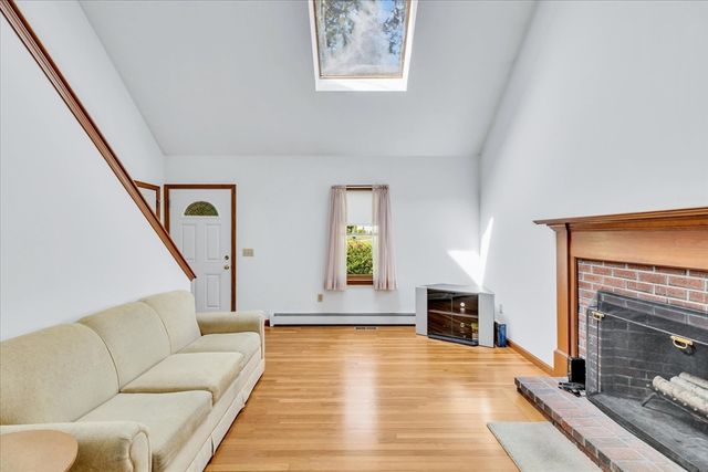 26 Richard Rd, Yarmouth, MA 02675