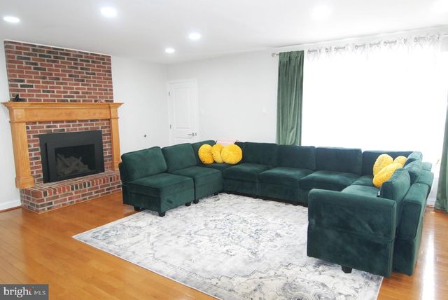 255 PINTAIL CT, Langhorne, PA 19047
