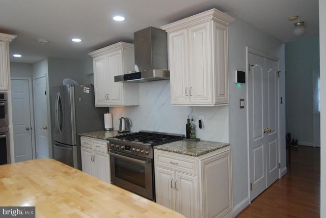 255 PINTAIL CT, Langhorne, PA 19047