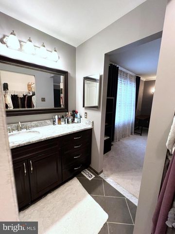 255 PINTAIL CT, Langhorne, PA 19047