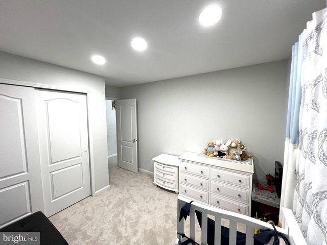 255 PINTAIL CT, Langhorne, PA 19047