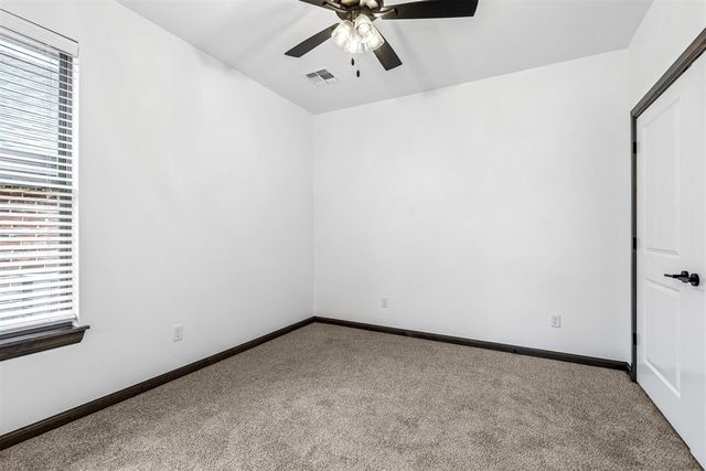 209 NW Pine Avenue, Cache, OK 73527