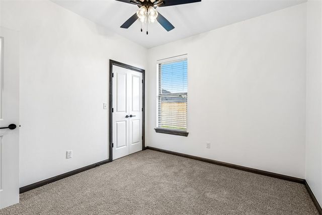 209 NW Pine Avenue, Cache, OK 73527