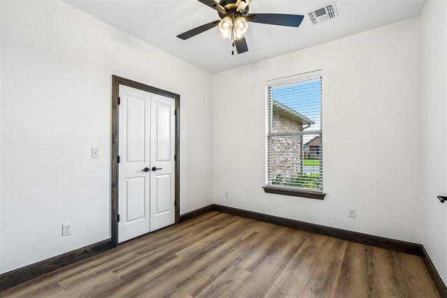 209 NW Pine Avenue, Cache, OK 73527