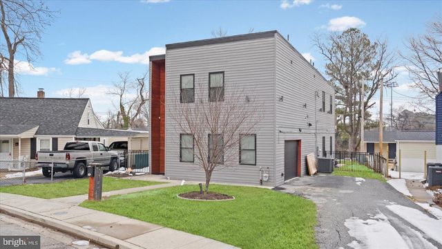 3145 BAYBRIAR RD, Dundalk, MD 21222