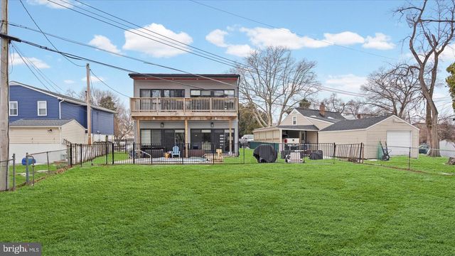 3145 BAYBRIAR RD, Dundalk, MD 21222