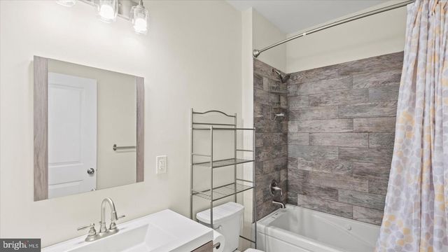 3145 BAYBRIAR RD, Dundalk, MD 21222