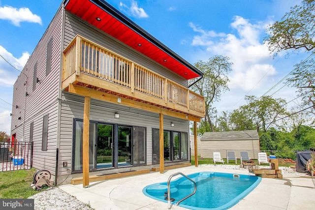 3145 BAYBRIAR RD, Dundalk, MD 21222