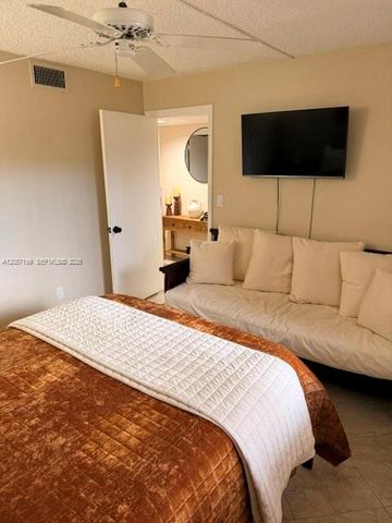 140 SW 96th Terrace 102, Plantation, FL 33324