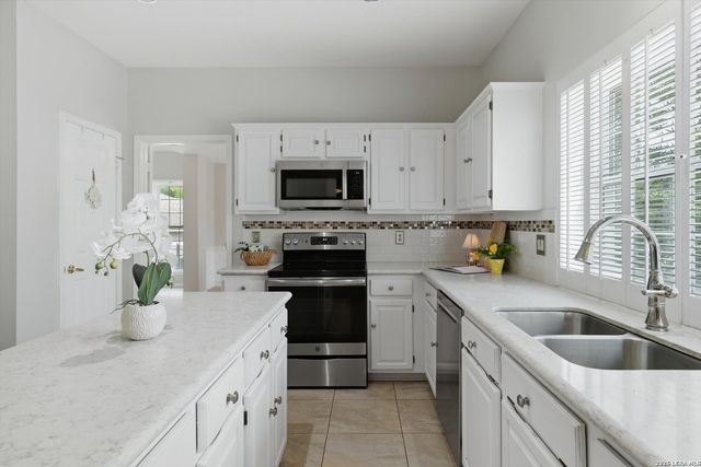 20103 Sierra Oscura, San Antonio, TX 78259