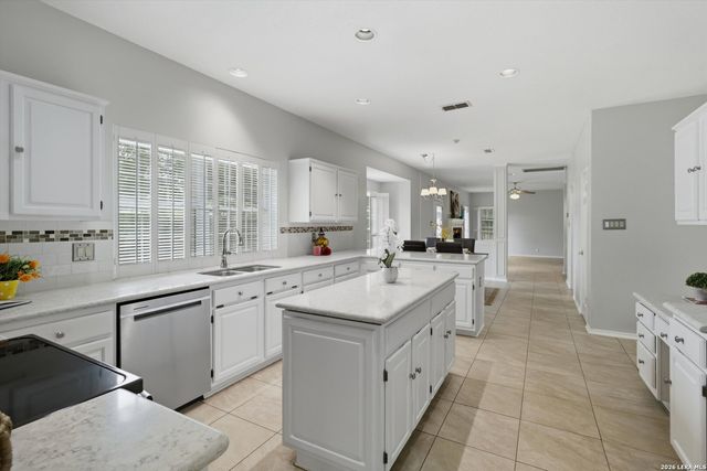 20103 Sierra Oscura, San Antonio, TX 78259