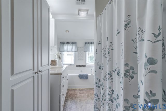 3014 Grace St, Hopewell, VA 23860