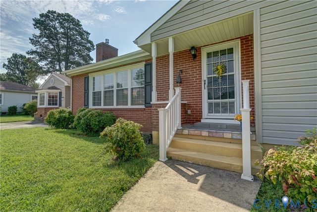 3014 Grace St, Hopewell, VA 23860