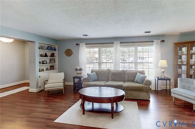 3014 Grace St, Hopewell, VA 23860