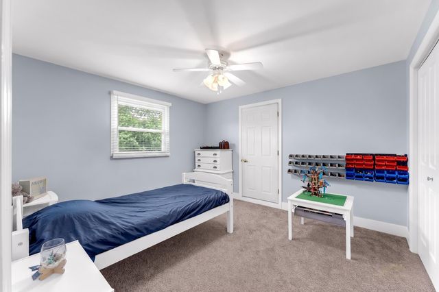 319 Greenridge Drive Nw, City Of Walker, MI 49544