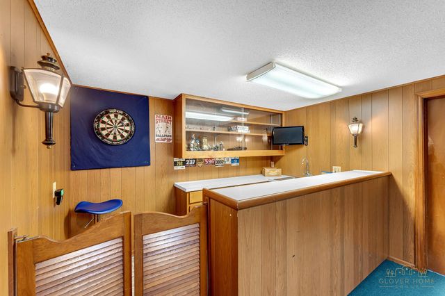 319 Greenridge Drive Nw, City Of Walker, MI 49544