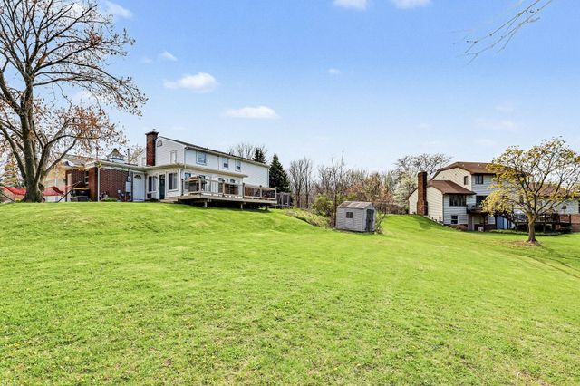 319 Greenridge Drive Nw, City Of Walker, MI 49544