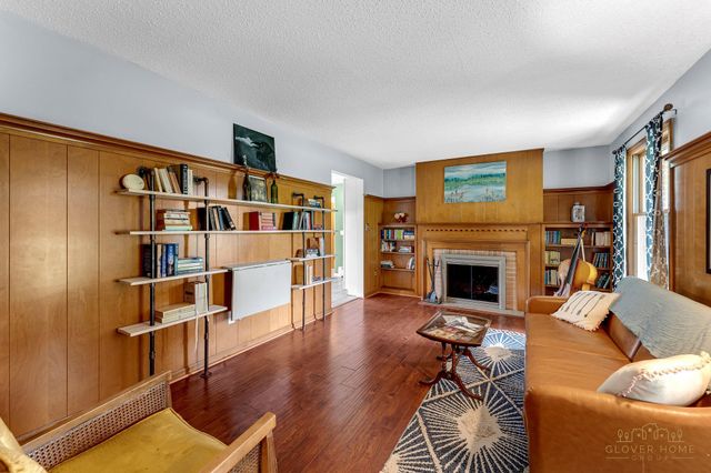 319 Greenridge Drive Nw, City Of Walker, MI 49544