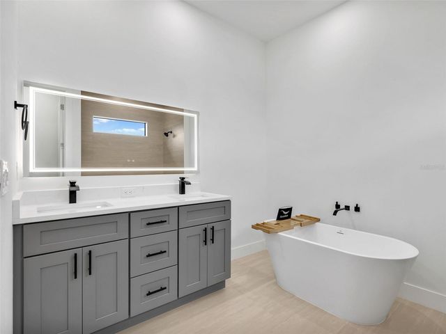 2001 NW 17TH PLACE, Cape Coral, FL 33993