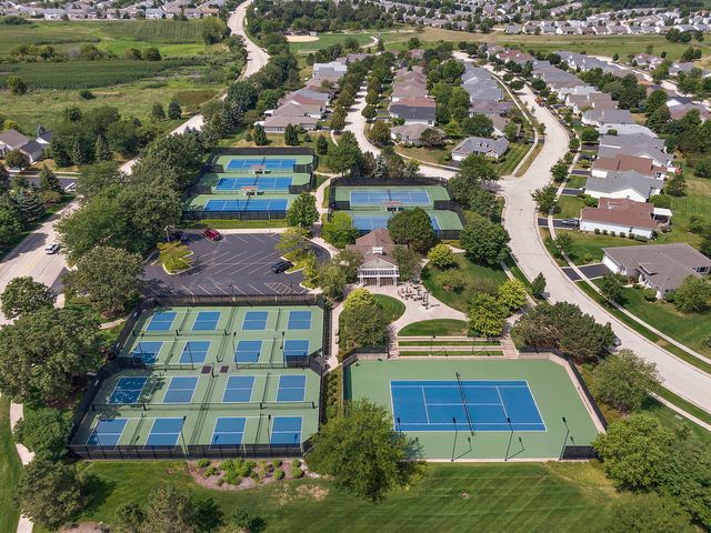 12216 Latham Trail, Huntley, IL 60142