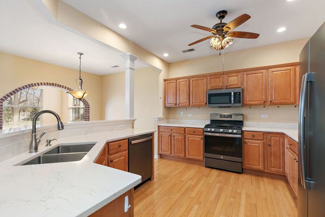 12216 Latham Trail, Huntley, IL 60142