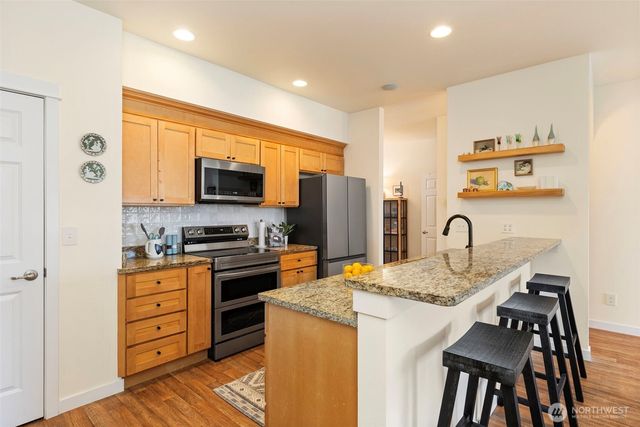 19431 Willet Lane NE, Poulsbo, WA 98370