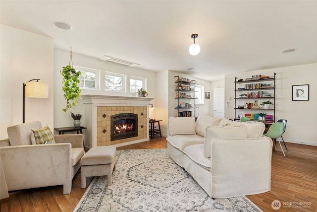 19431 Willet Lane NE, Poulsbo, WA 98370