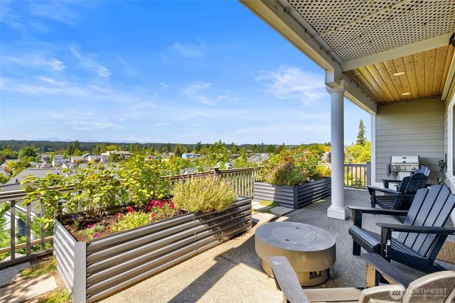 19431 Willet Lane NE, Poulsbo, WA 98370