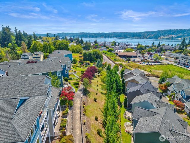 19431 Willet Lane NE, Poulsbo, WA 98370