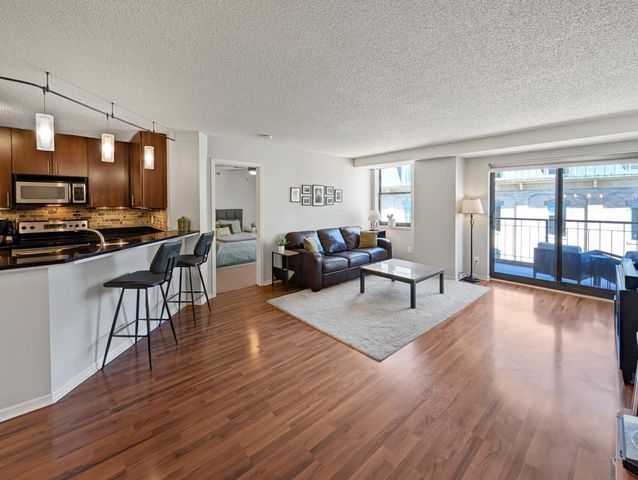 401 S 1st Street 601, Minneapolis, MN 55401