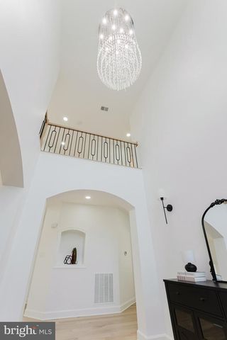 4318 CHANCERY PARK DR, Fairfax, VA 22030